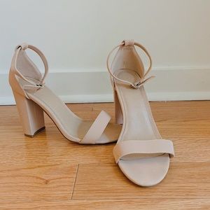 Brand New Nude Heels!